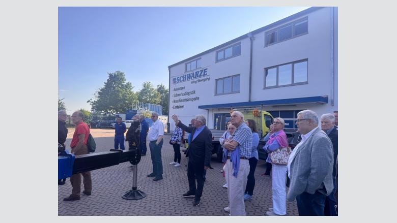 MIT Garbsen besucht die Schwarze ASC GmbH